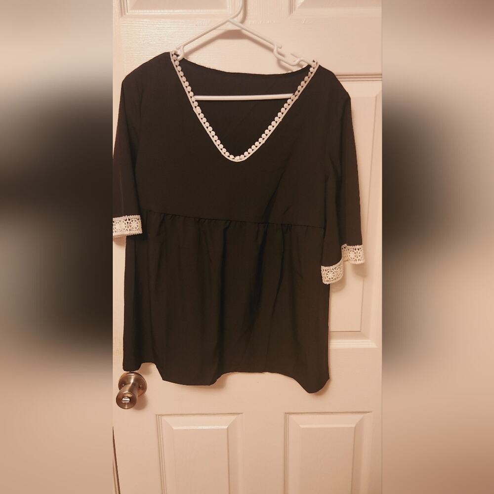 Black women's Tunic